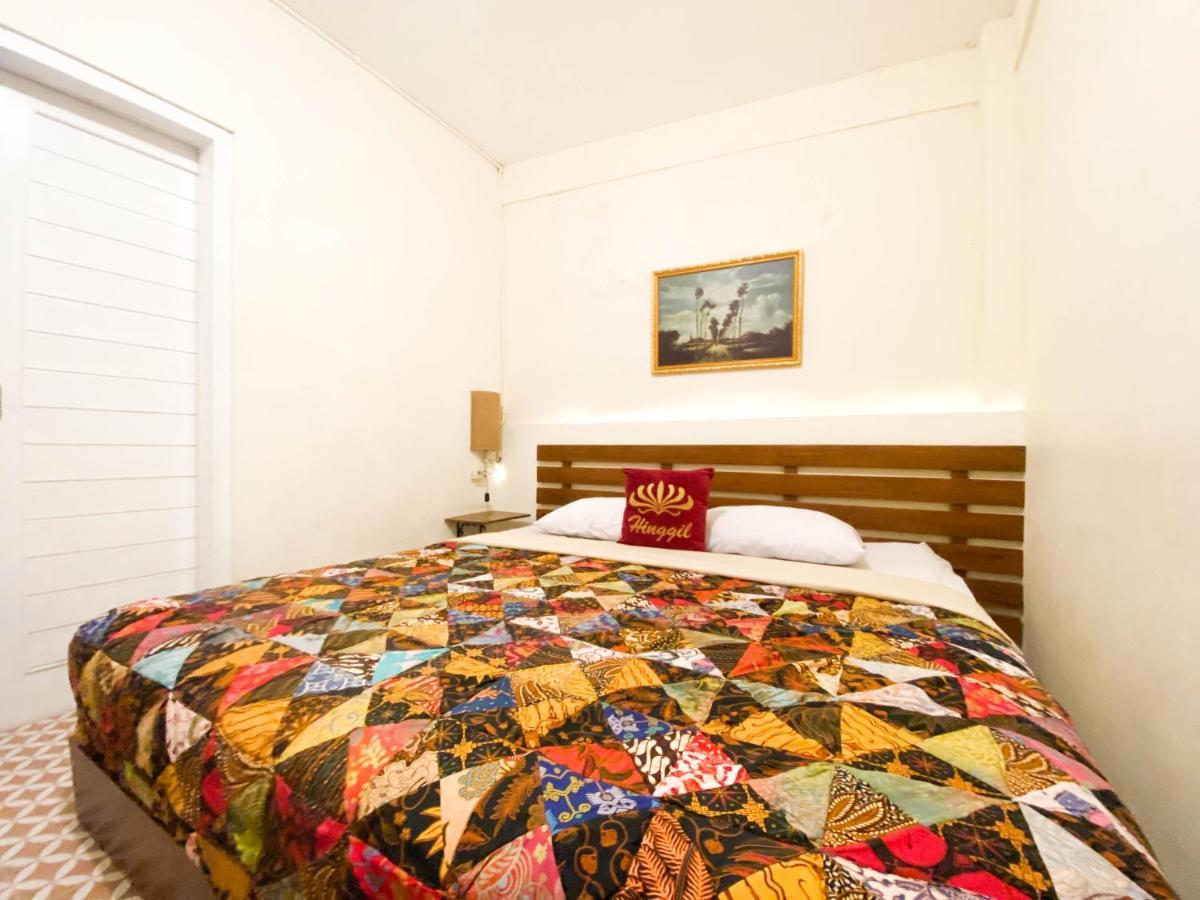 Hinggil Homestay Syariah Malioboro Yogya Mitra Reddoorz Yogyakarta Eksteriør bilde